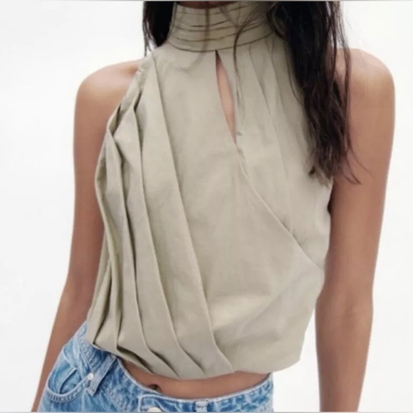 *New* Pleated Cotton Crop Top Blouse